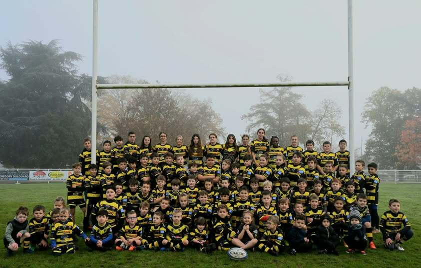 PHOTO DE GROUPE DE L'ECOLE DE RUGBY