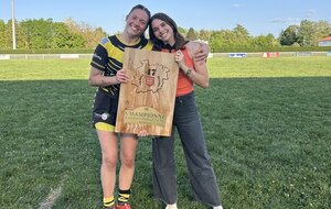 ELLE MARQUE 5 ESSAIS EN FINALE