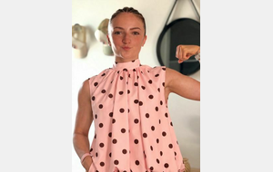 ELLE AVAIT SEULEMENT 17 ANS